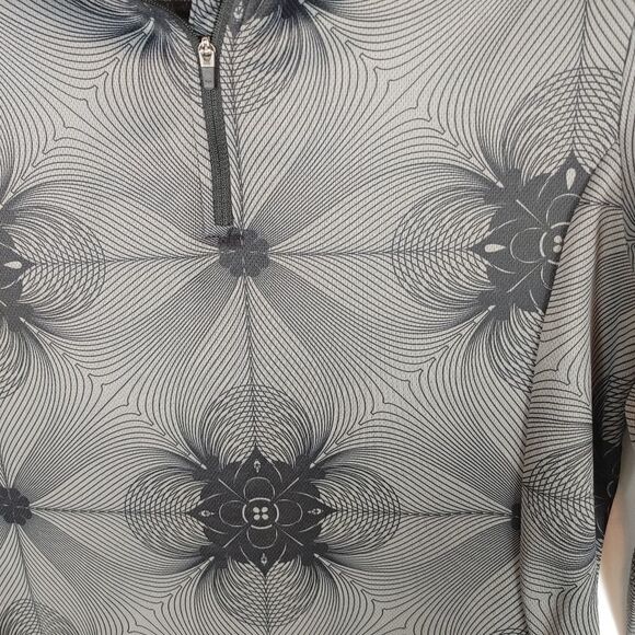 Volkl Women's Gray And Black Pullover Quarter Zip - Picture 4 of 5